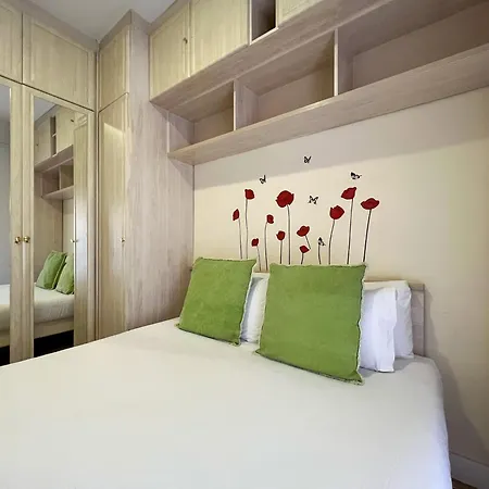 U-nique Sardenya Ii Apartment